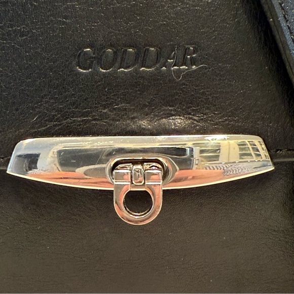 GODDAR Women’s European Black Leather Crossbody W/ Silver Accents - Picture 4 of 16